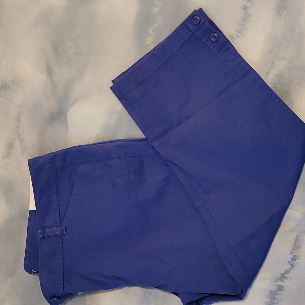 NWT LOFT Original Crop Pants, Size 16
